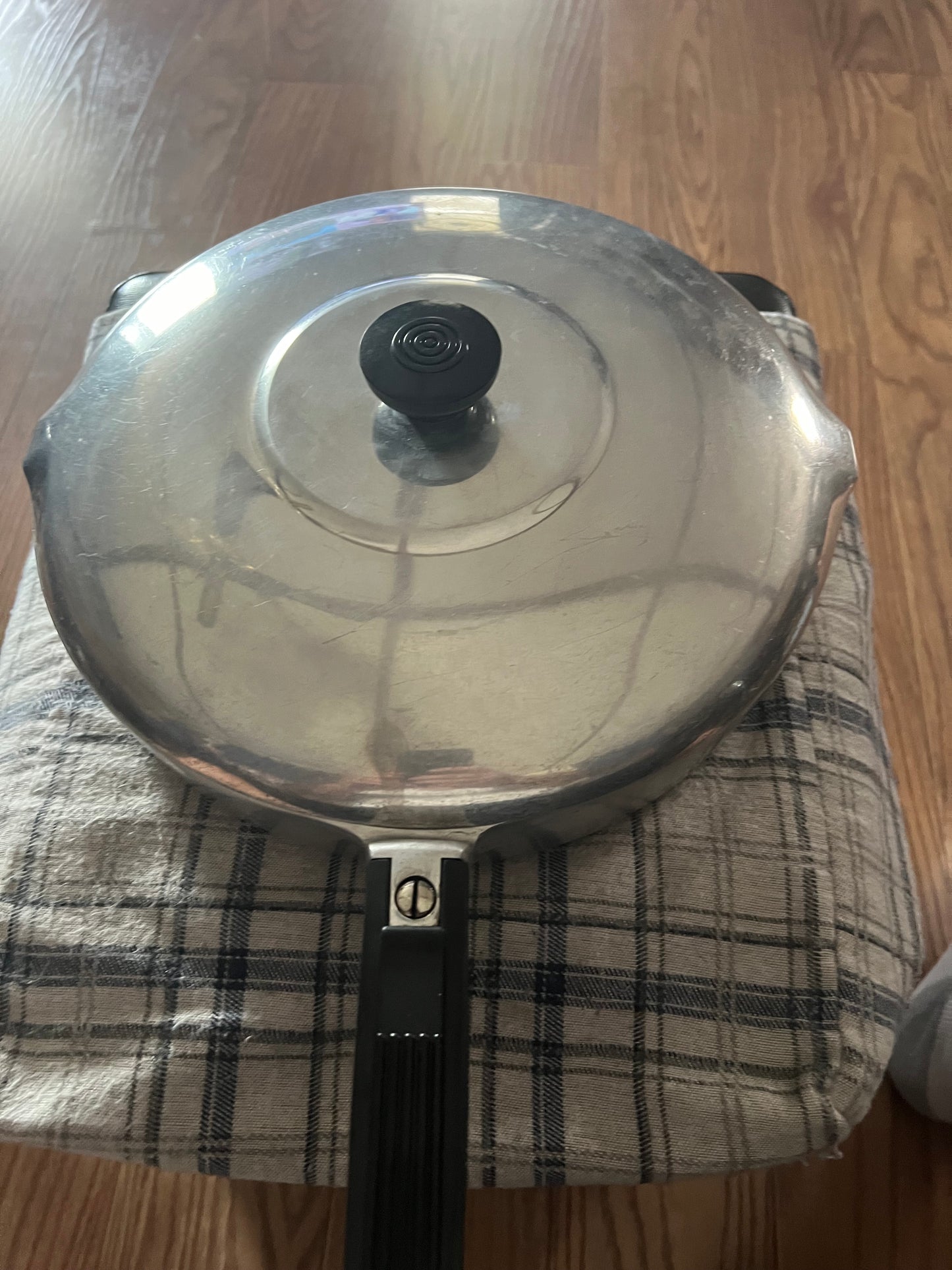 Your Vintage Wagner Ware 4512 Sidney Magnalite 12 inch Skillet