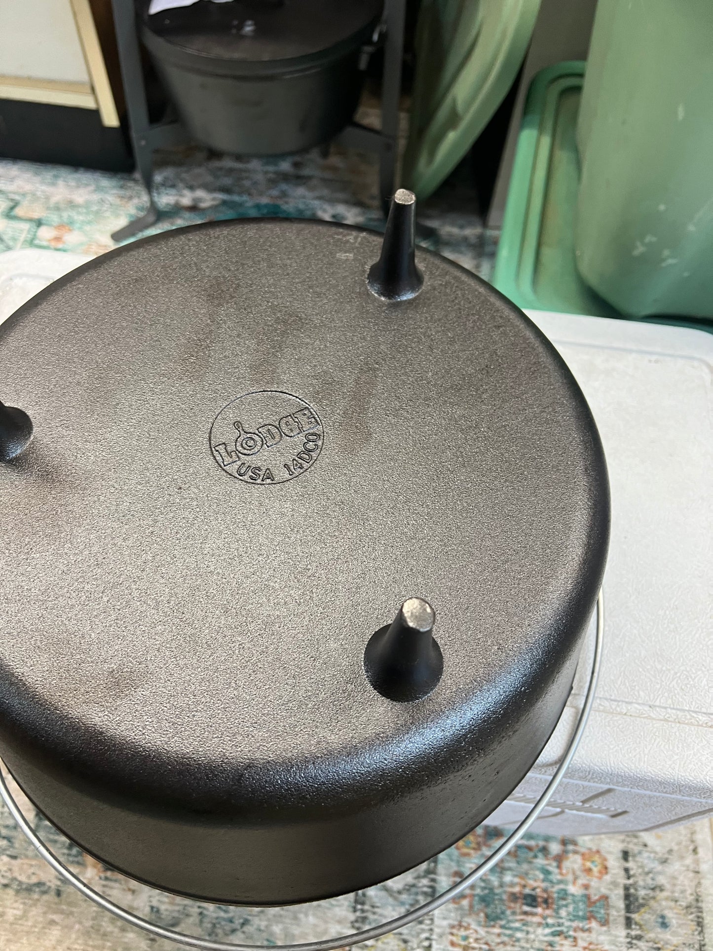 #14 Camping Dutch oven