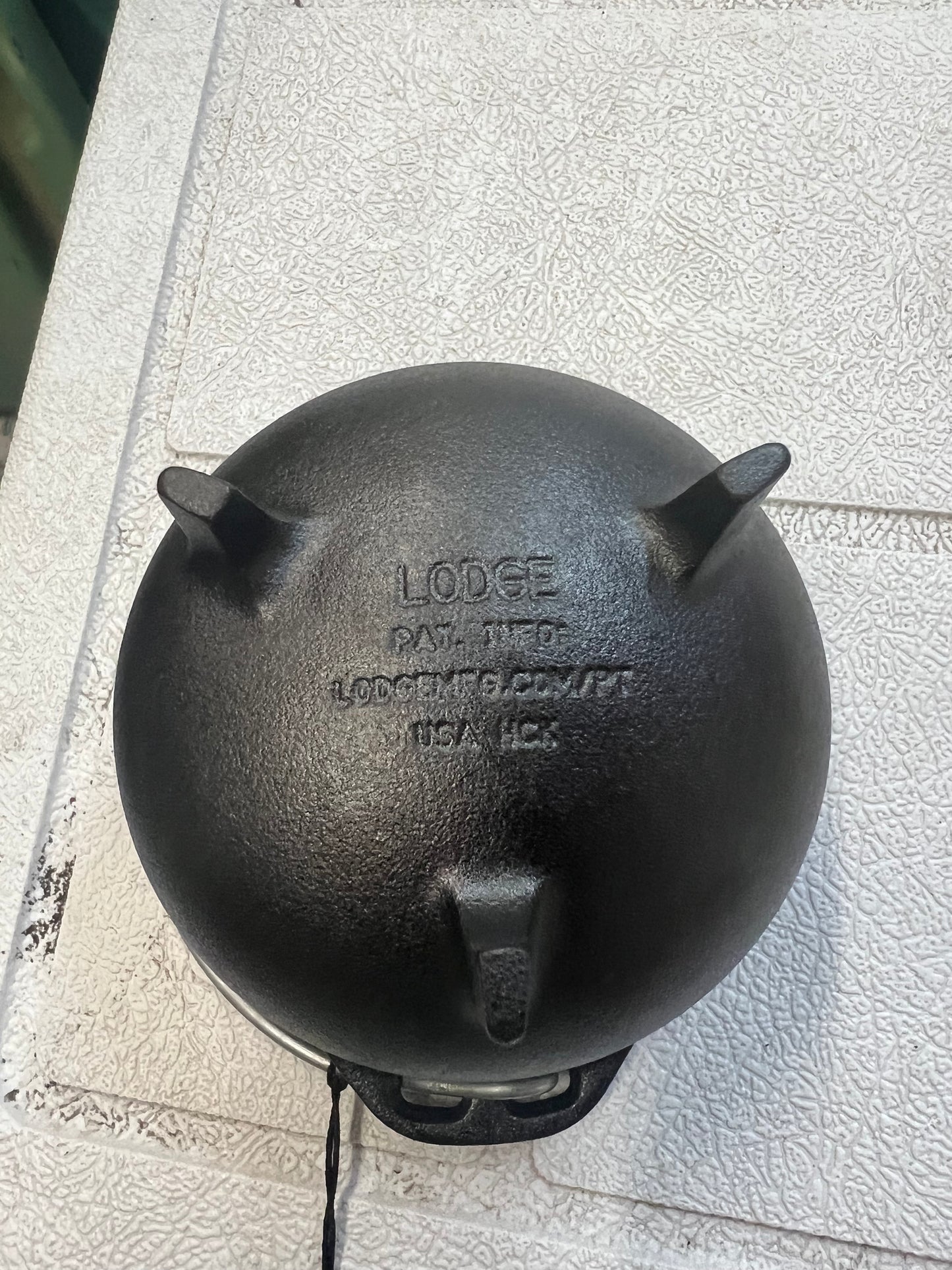 Cast iron cauldron