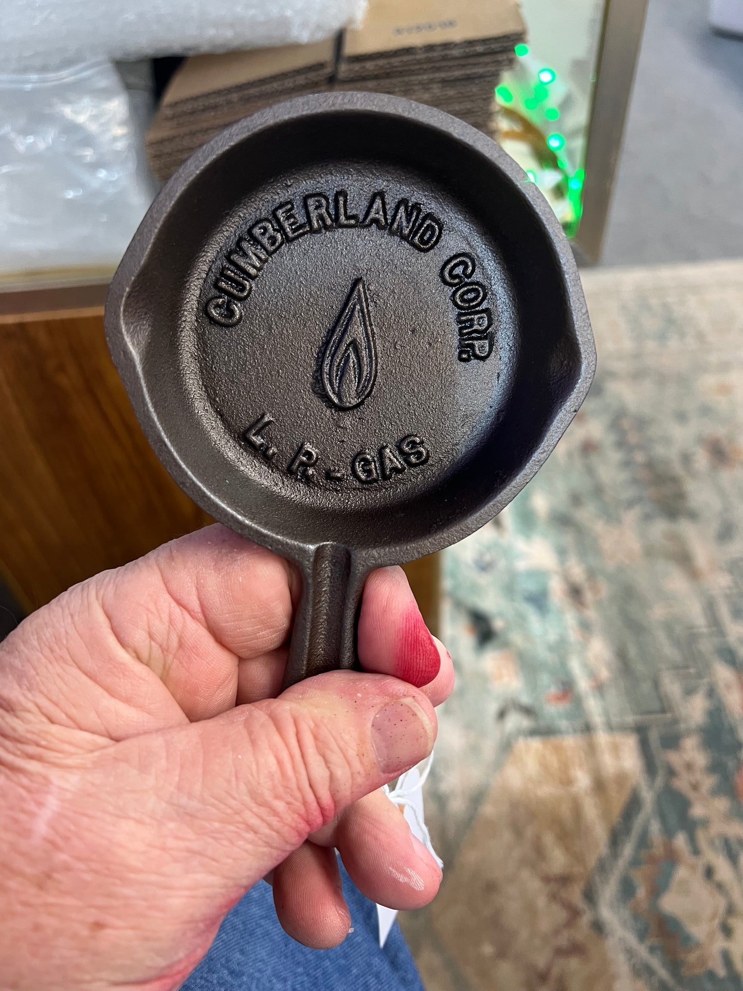 Mini advertising skillets
