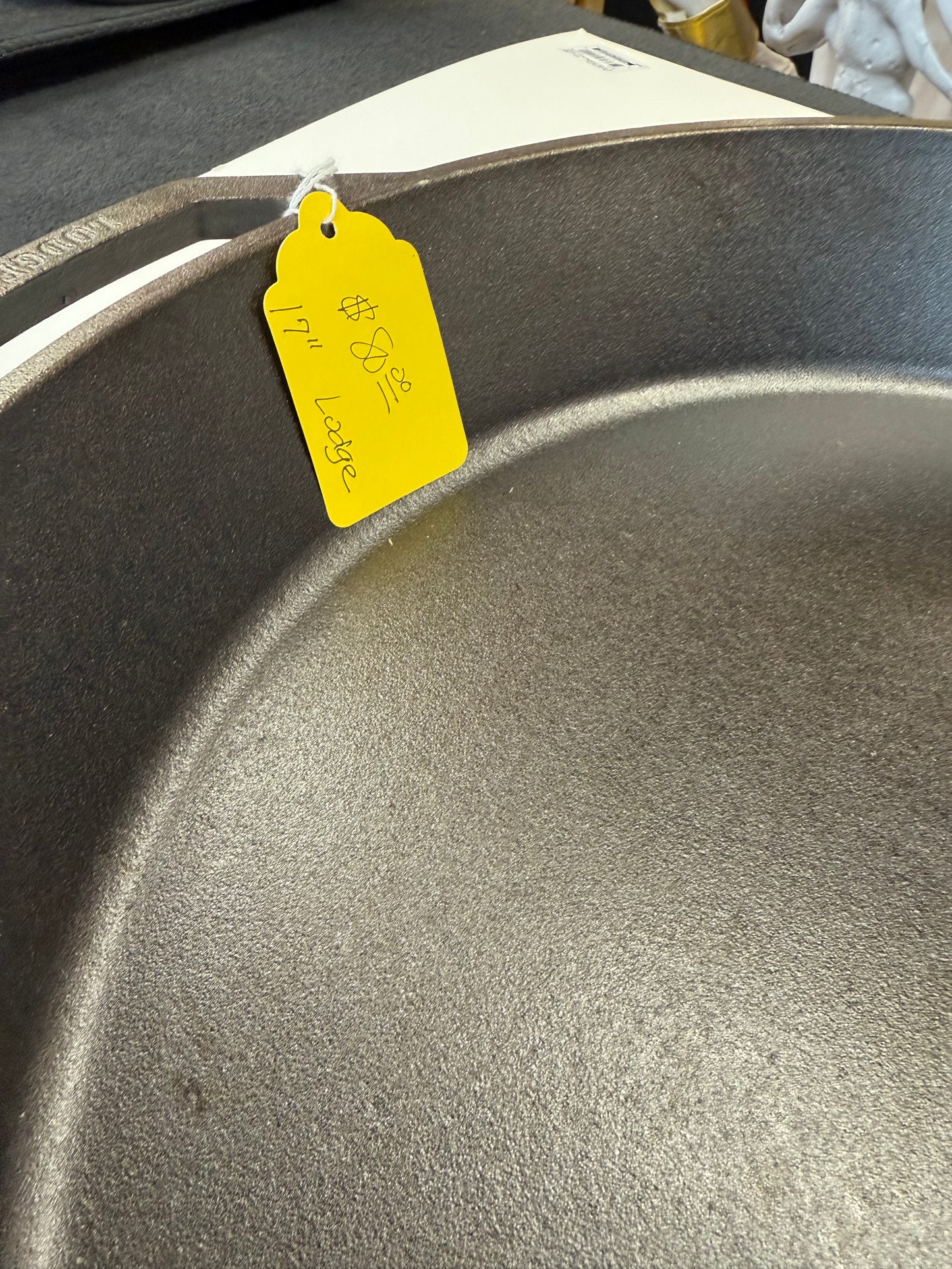 17 inch double handle skillet