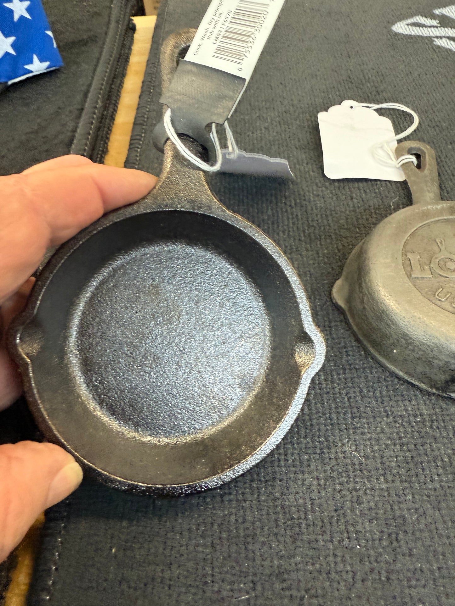 Large mini cast-iron skillet