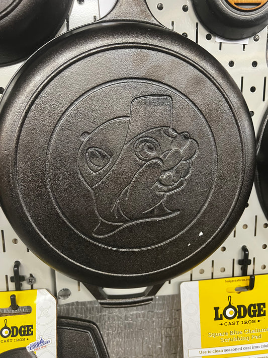 Buc-ee,y cast-iron skillet