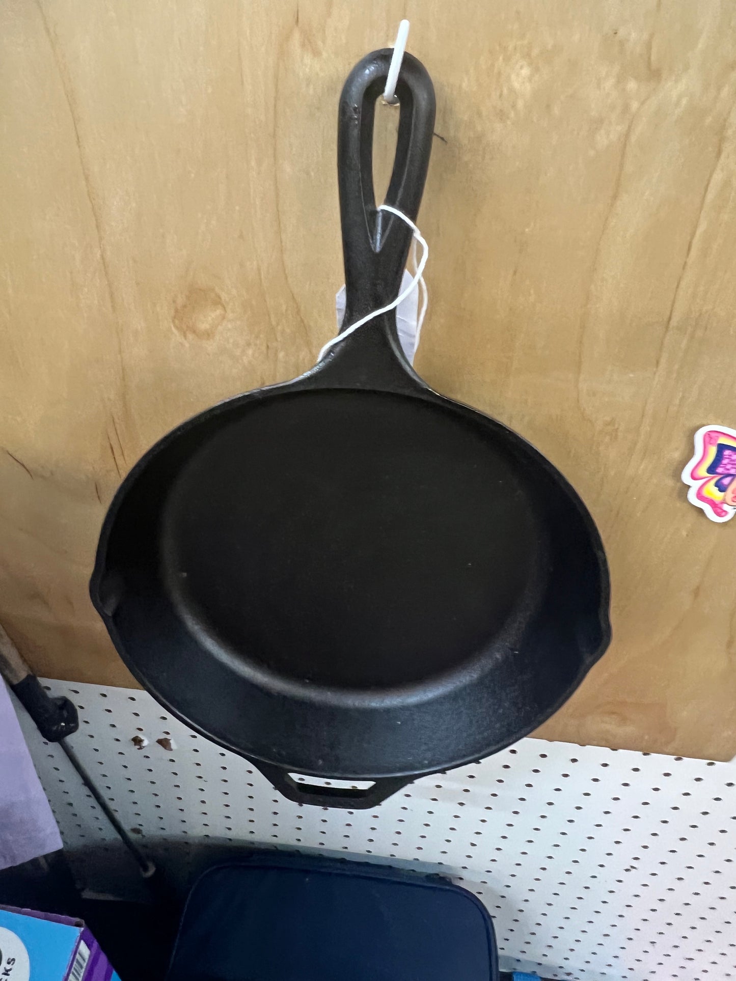 ™ 10.25 Inch Cast Iron Deer Skillet