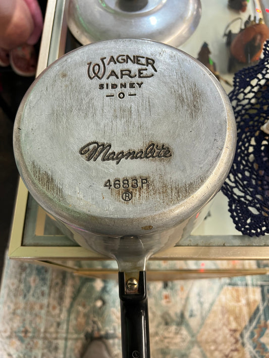 Magnalite 3 quart Wagner ware