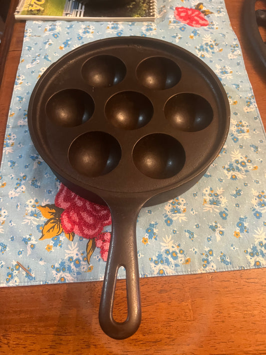 962 Apple skiver pan
