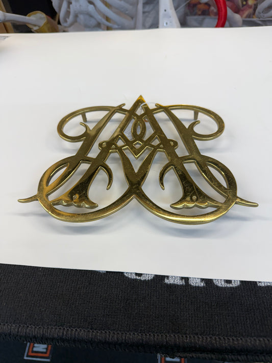 Large trivet