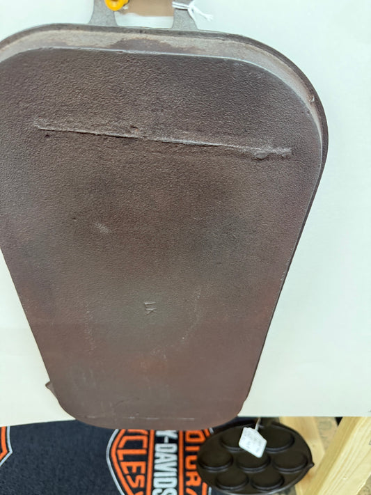 Cast iron Gate mark pan