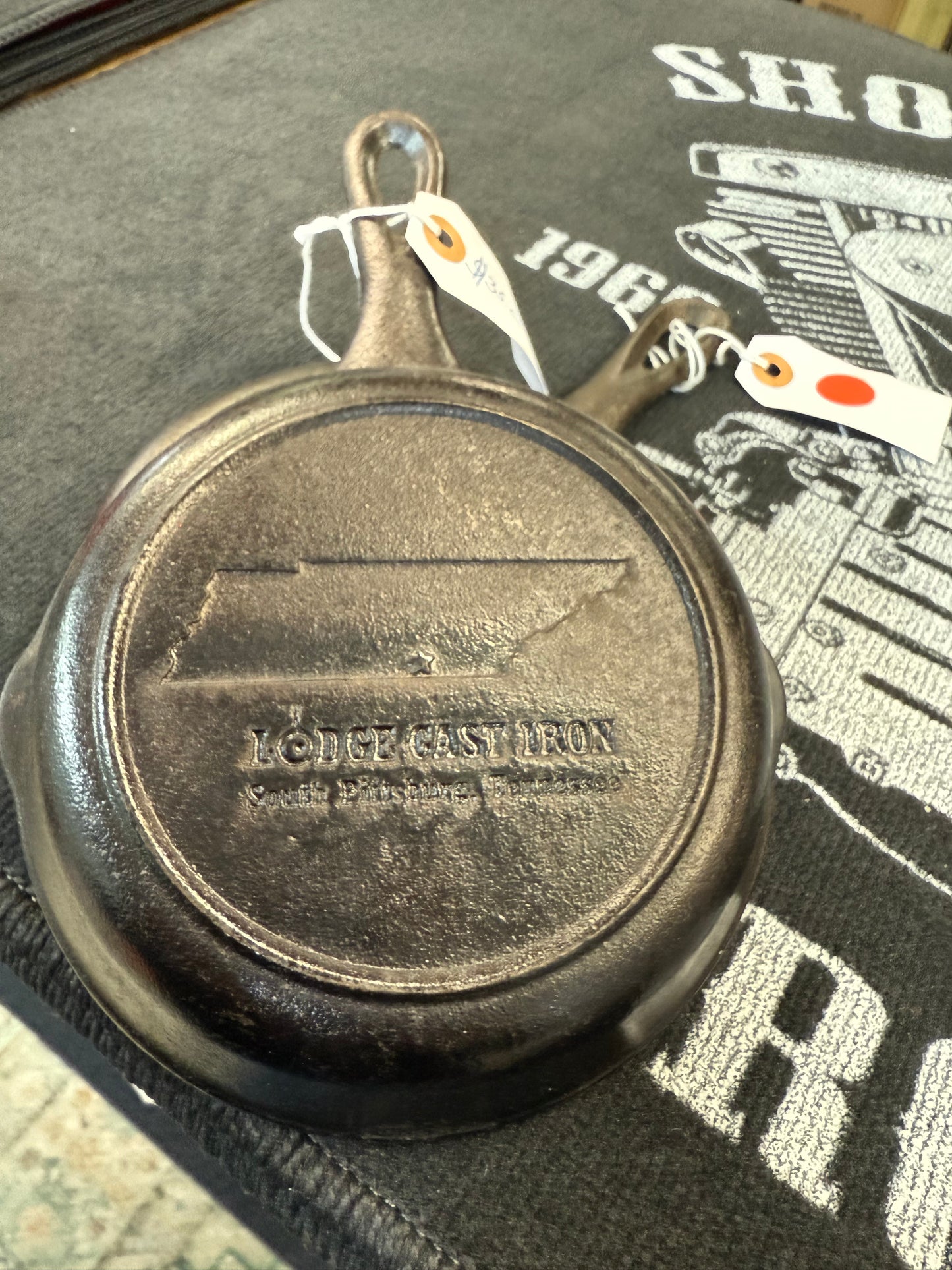 Tennessee logo skillet
