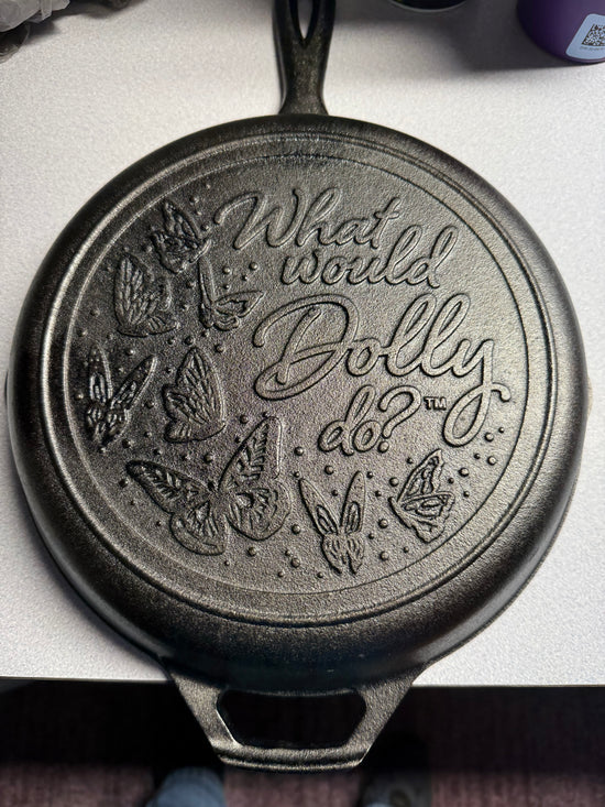 Large cast-iron skillet what would Dolly do?
