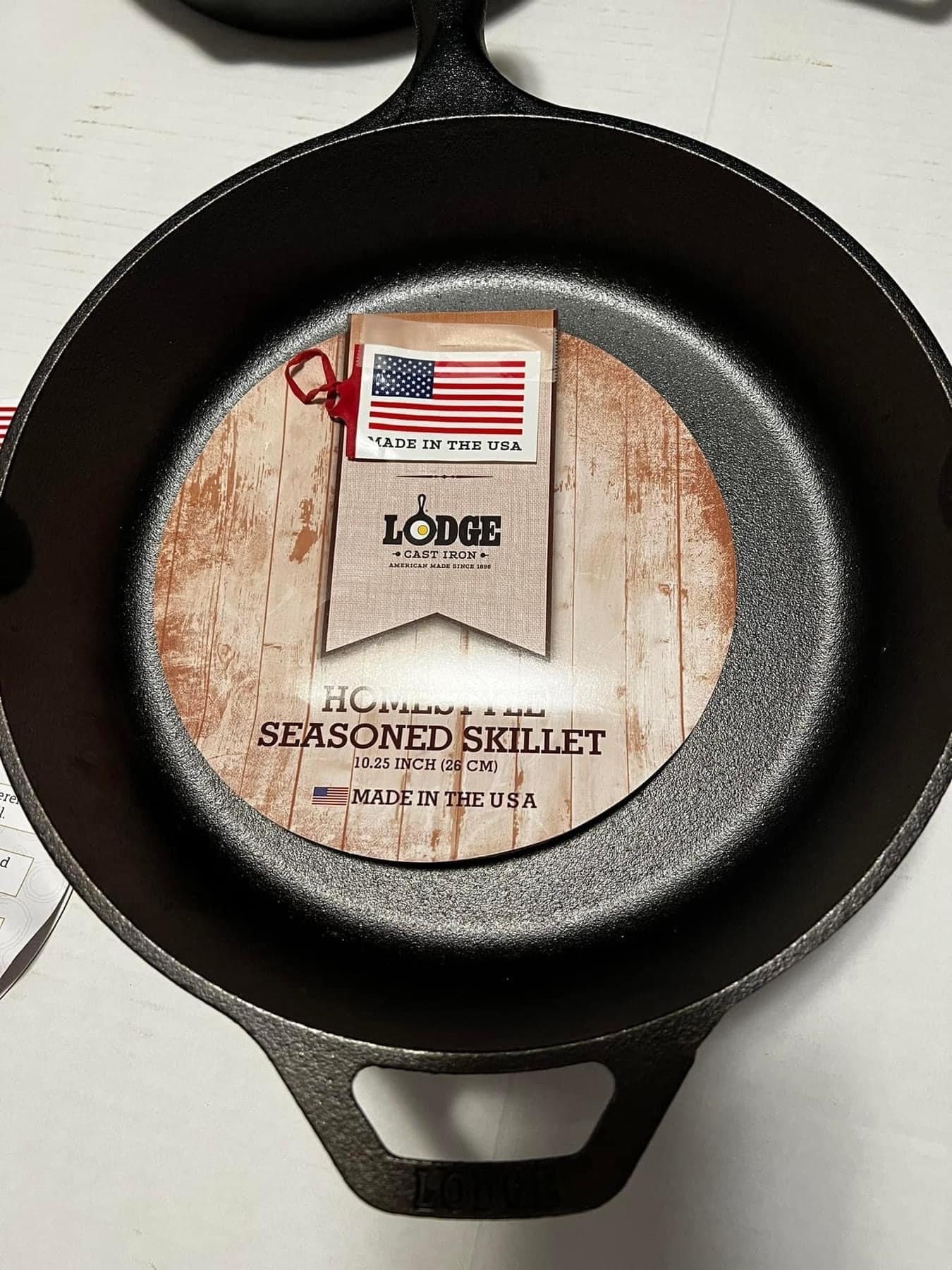 Lodge Homestyle Seasoned Skillet